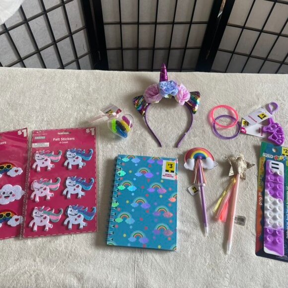 NWT Girls Bundle Notebook Pens Hair Accessories Etc. - Picture 1 of 11